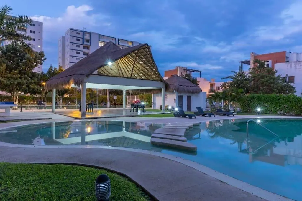 Departamento Centrico Con Alberca Apartment Cancun